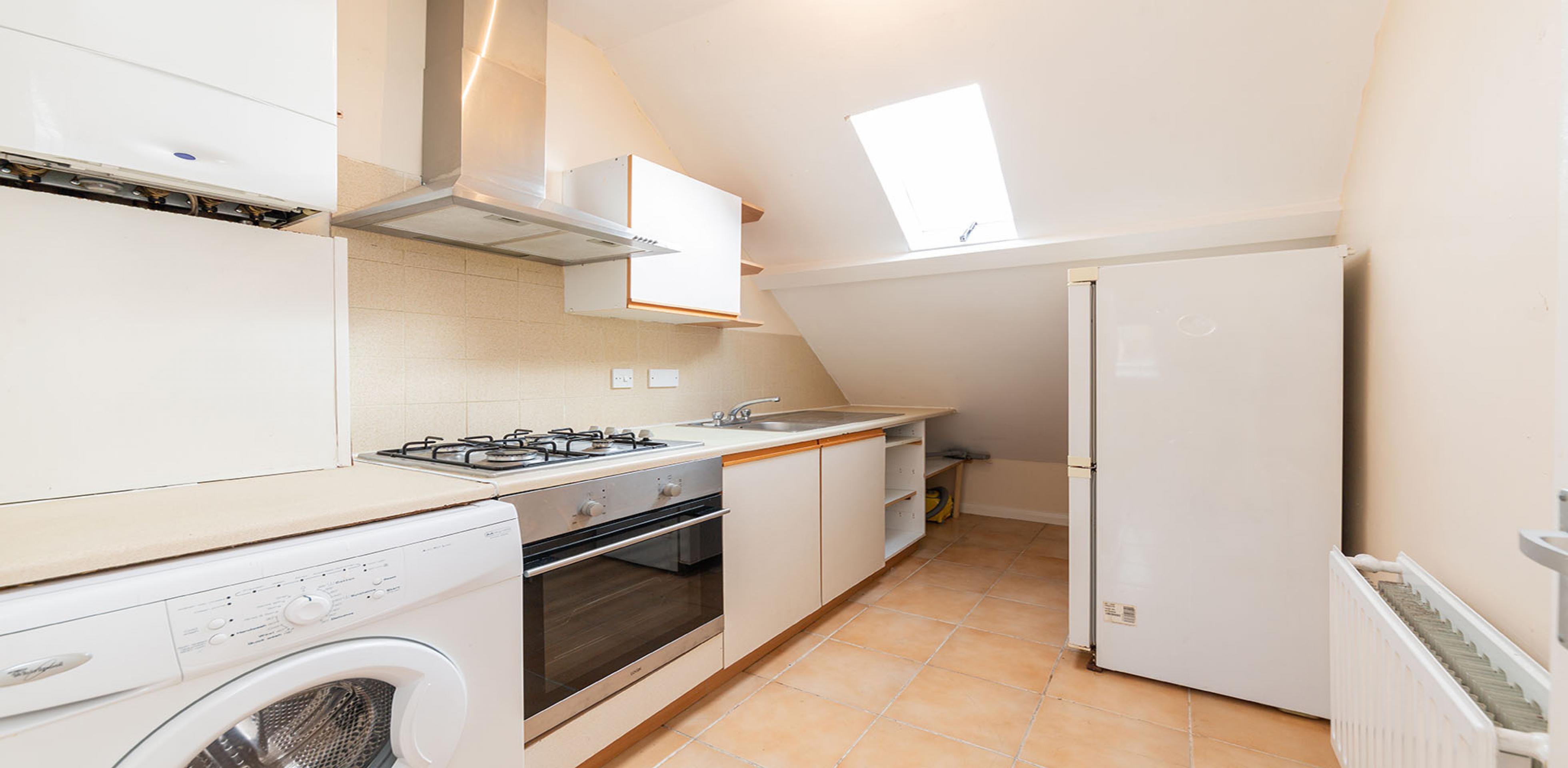 			1 Bedroom, 1 bath, 1 reception Flat			 Walm Lane, WILLESDEN GREEN NW2